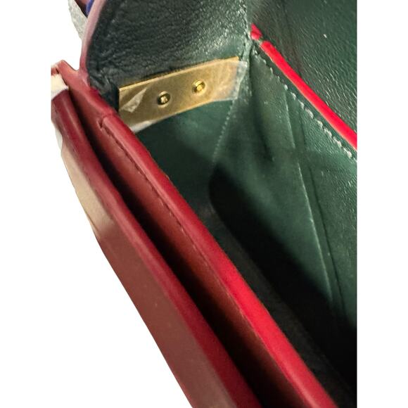 Burberry NWT Snip Leather Shoulder Bag in Ruby - Picture 13 of 16